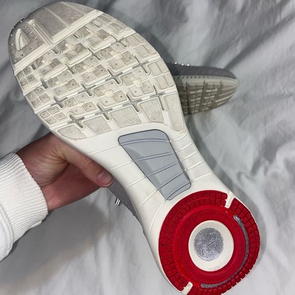 Under Armour Highlight Delta 2 Sneakers *BRAND NEW* - Picture 7 of 7